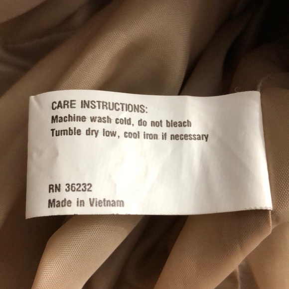 🌺🌺NEW GALLERY QUILTED BEIGE COAT SIZE M - Picture 9 of 11